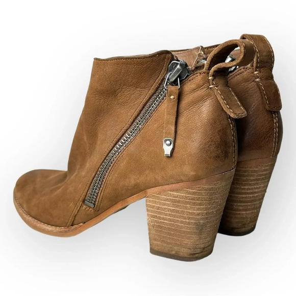 Dolce Vita Jaeger Teak Brown Nubuck Booties 9.5 - Picture 3 of 7